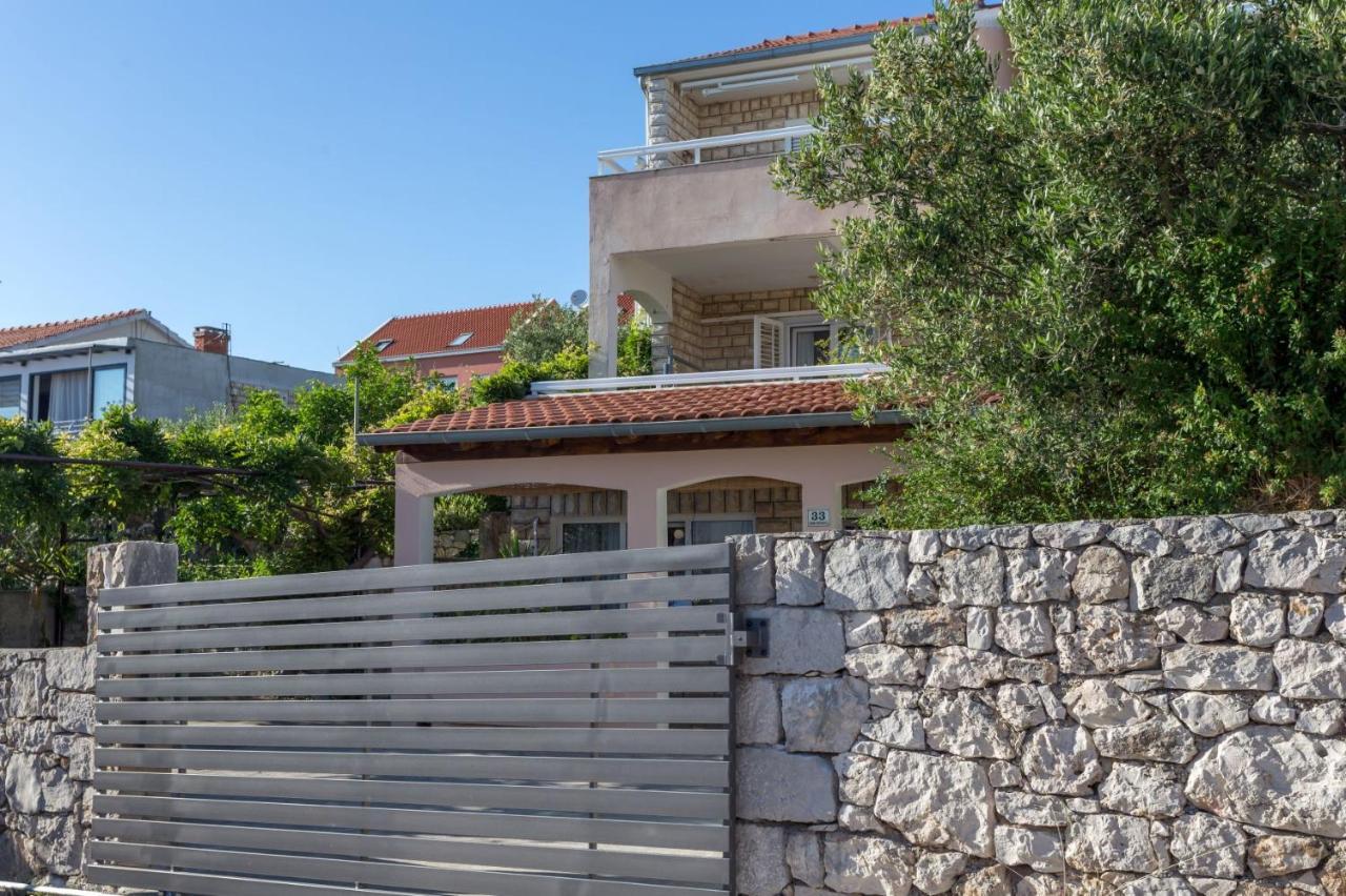 Appartamento Nomads Hvar Town Esterno foto
